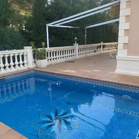 En Zona Del Montgo * Denia